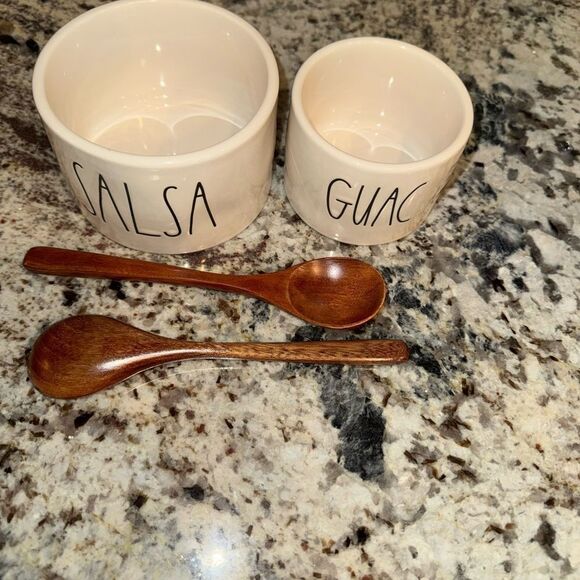 Rae Dunn Salsa/guacamole set with serving spoons - Picture 3 of 5